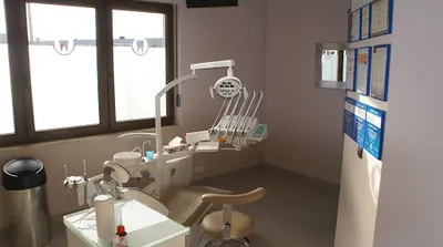 Stomatologia Wileńska - Stomatolog, Dentysta, Implanty, Protetyka, RTG